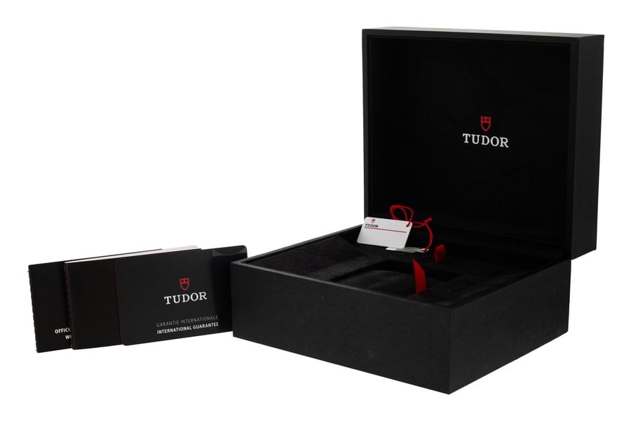 Tudor Black Bay GMT M79830RB-0001
